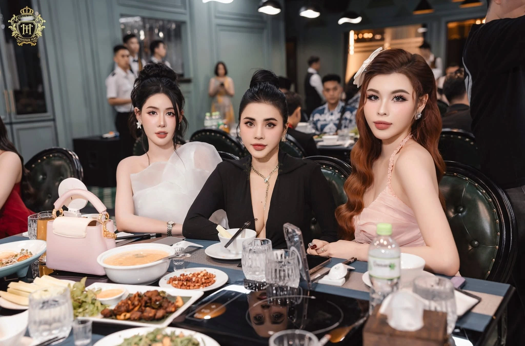 Khoanh khac uu dai Thuong Hai KTV 6