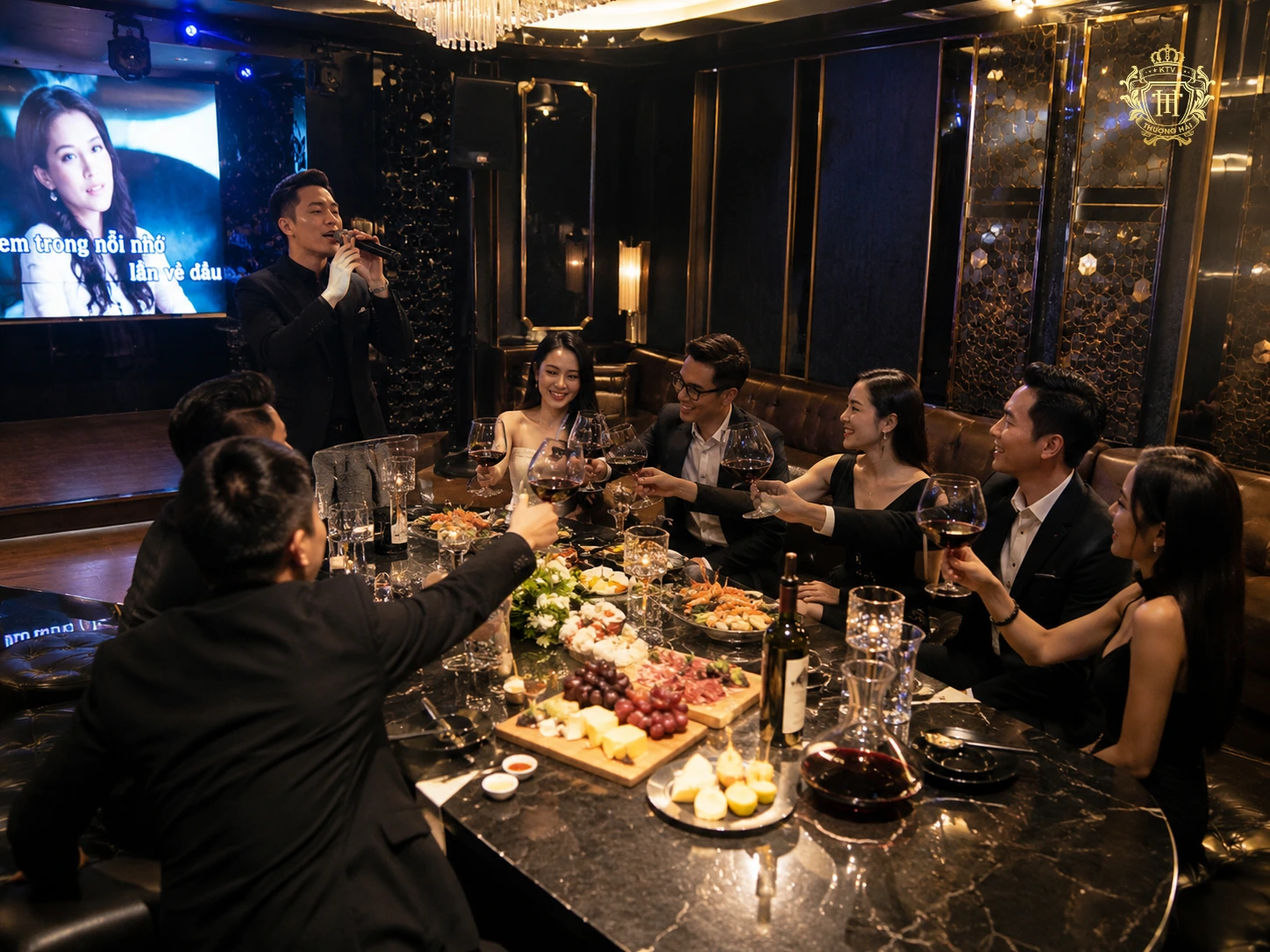Trải nghiệm thưởng thức rượu vang và âm nhạc tại Hà Nội